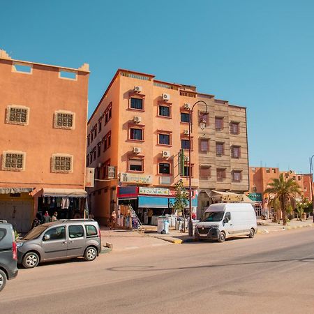 Residence Afgo Ouarzazate Exteriör bild